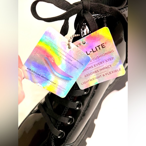 New Skechers Roadies Sneaker Black Boots - Rare Limited Edition Surge Patent Ave - Picture 6 of 16